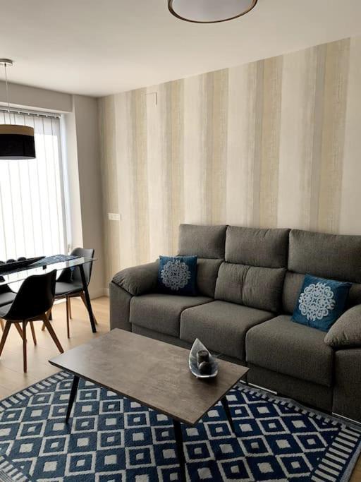 Сasa de vacaciones Soleada, Amplia Y Renovada Vivienda