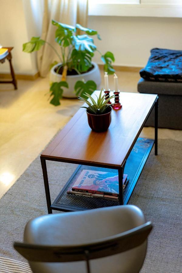 Apartment Mariana & Ganivet - Hostatel