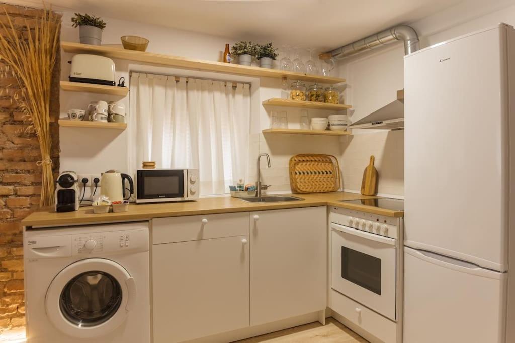 Piso Picasso Apartamento *