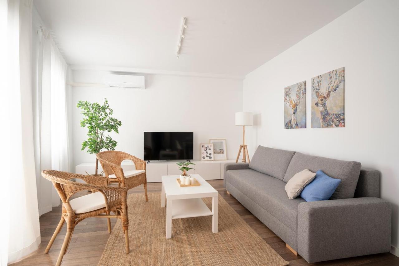 Oasis En El Corazon De Con Parking Gratis Apartamento *