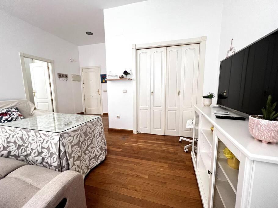 Apartamento Muy Centrico En