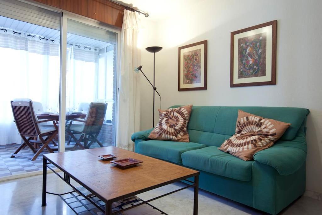Gorgeous Free Parking In The Building Apartamento Granada
