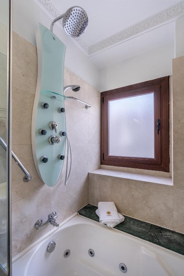 Adanar-apartamentos Muralla Ziri *