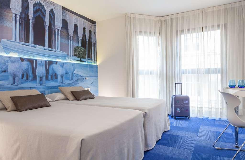 Five Senses And Hotel