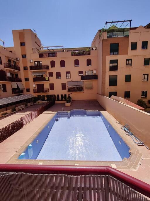 Apartamento, Piscina Y Parking Tico Medina Apartment