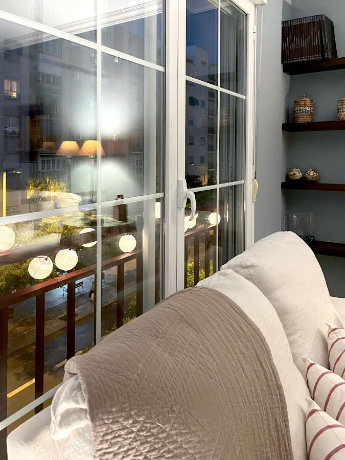 Apartment Palacio Centrico Y Silencioso 4-8 Personas Granada