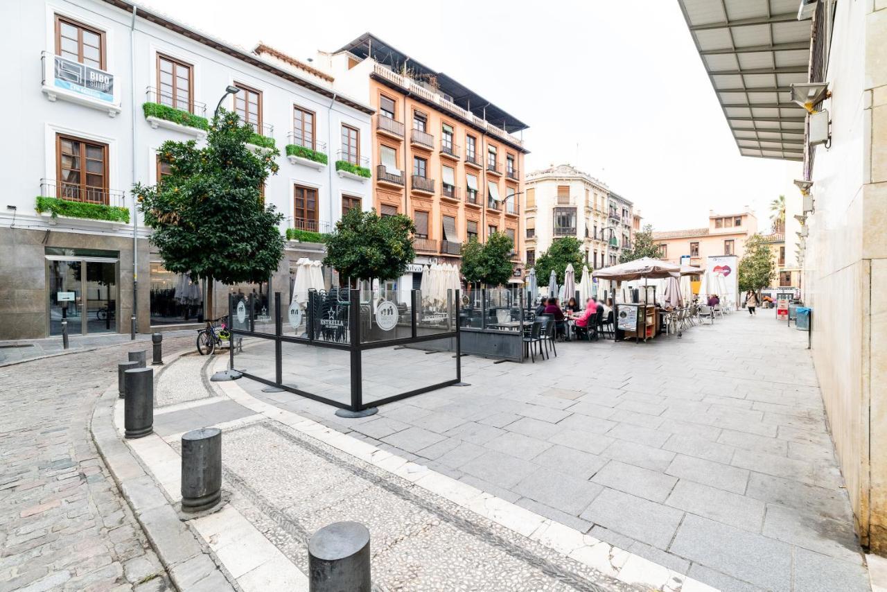 Piso Junto A Mercado De San Agustin Y Catedral En