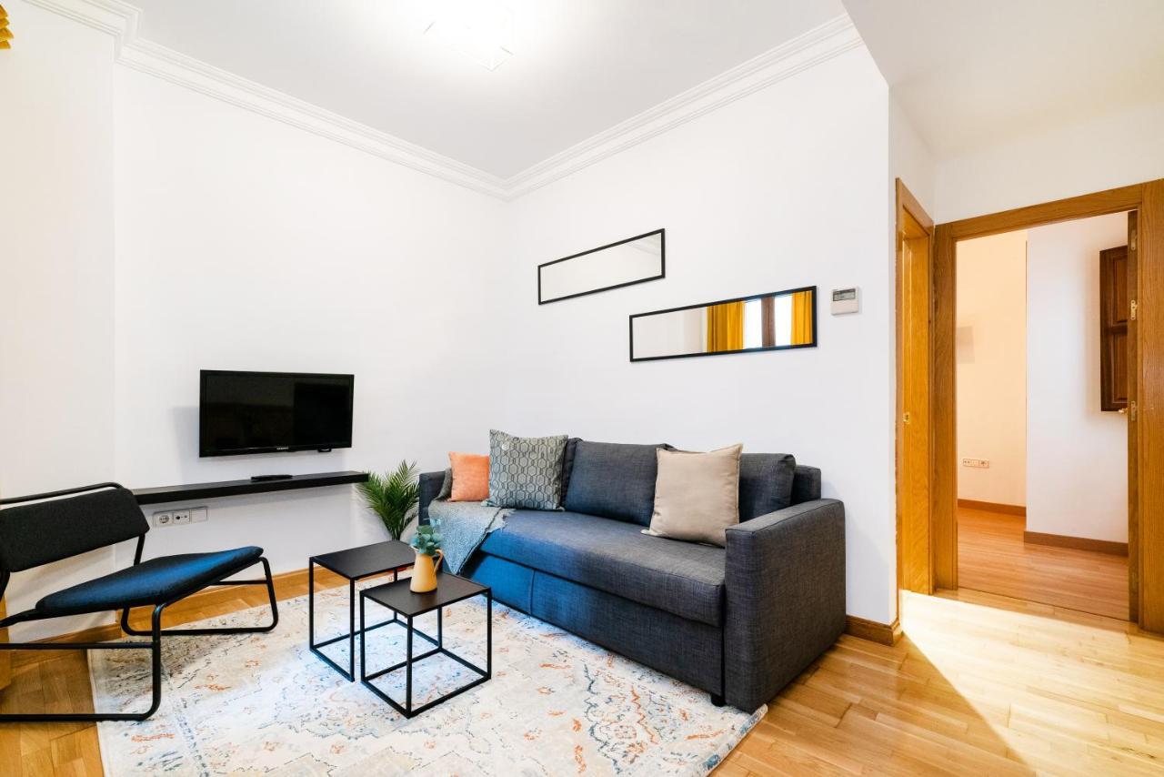 Apartment Piso Junto A Mercado De San Agustin Y Catedral En