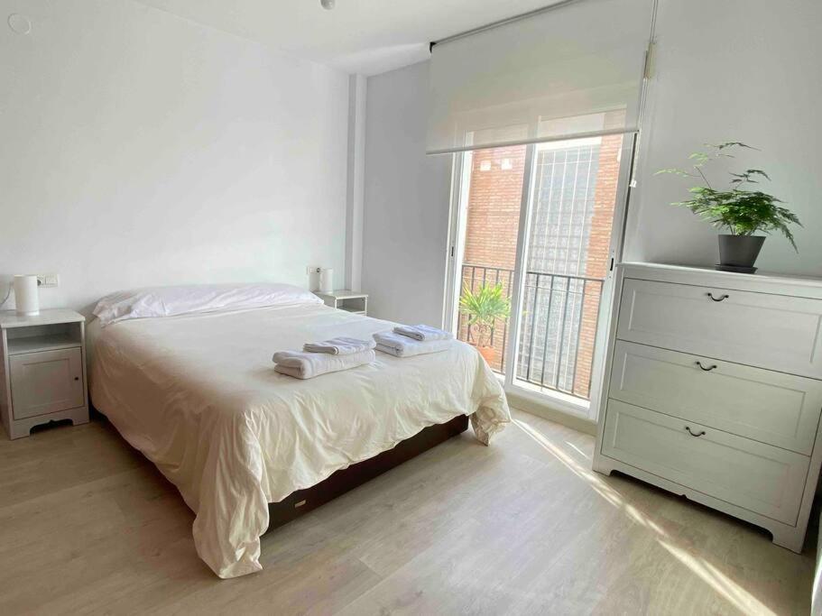 Casa Con Piscina Comunitaria En Albayzin Alto Granada