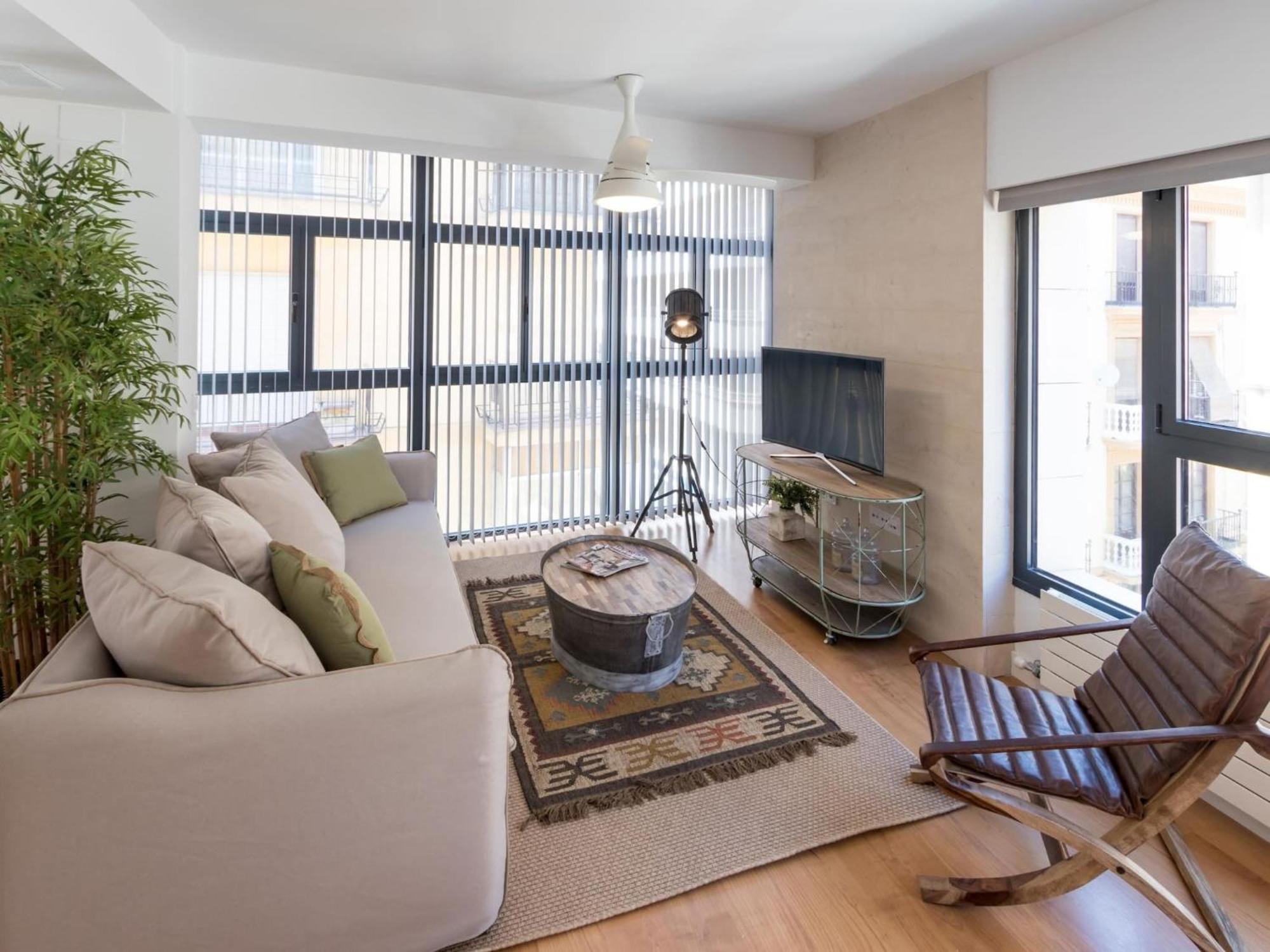 Apartamento Chezmoihomes Plaza Nueva Deluxe *