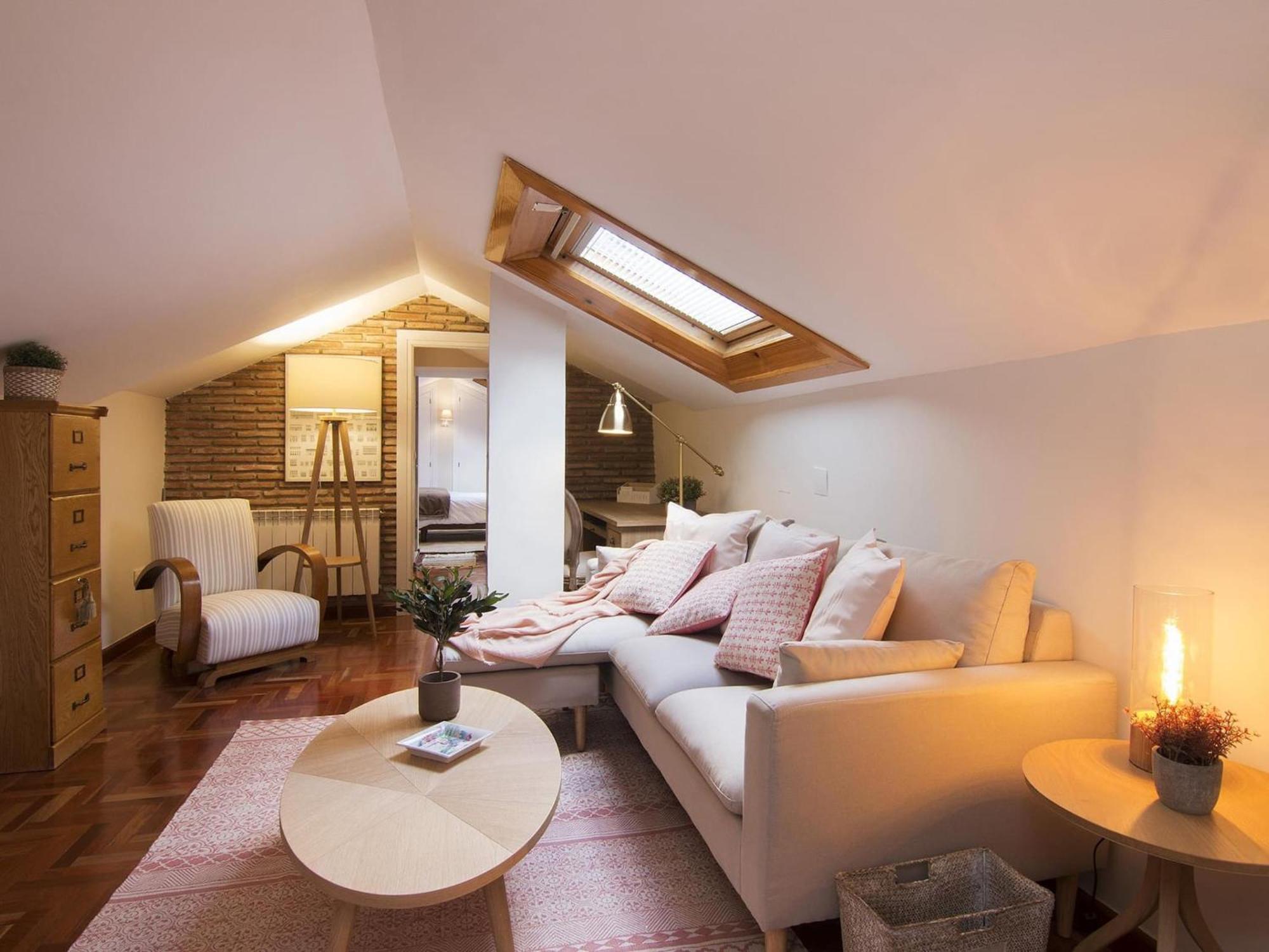 Chezmoihomes Alhambra Penthouse Apartamento *