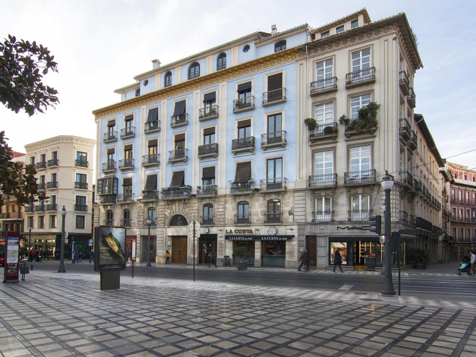Elegant Town Hall With Views * Granada