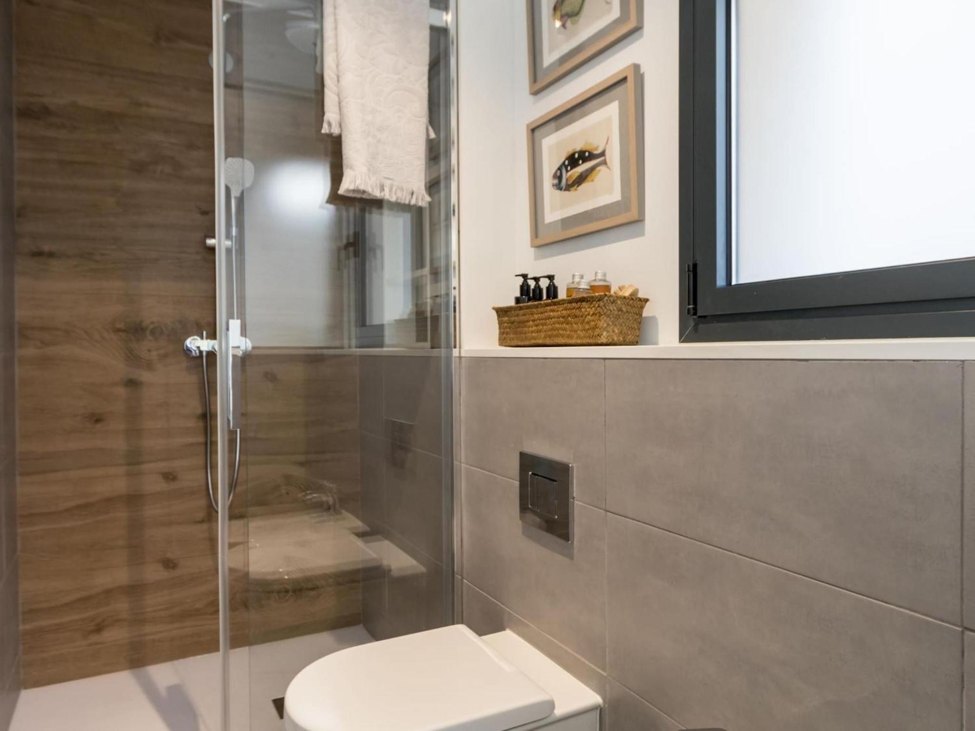 Chezmoihomes Plaza Nueva Deluxe