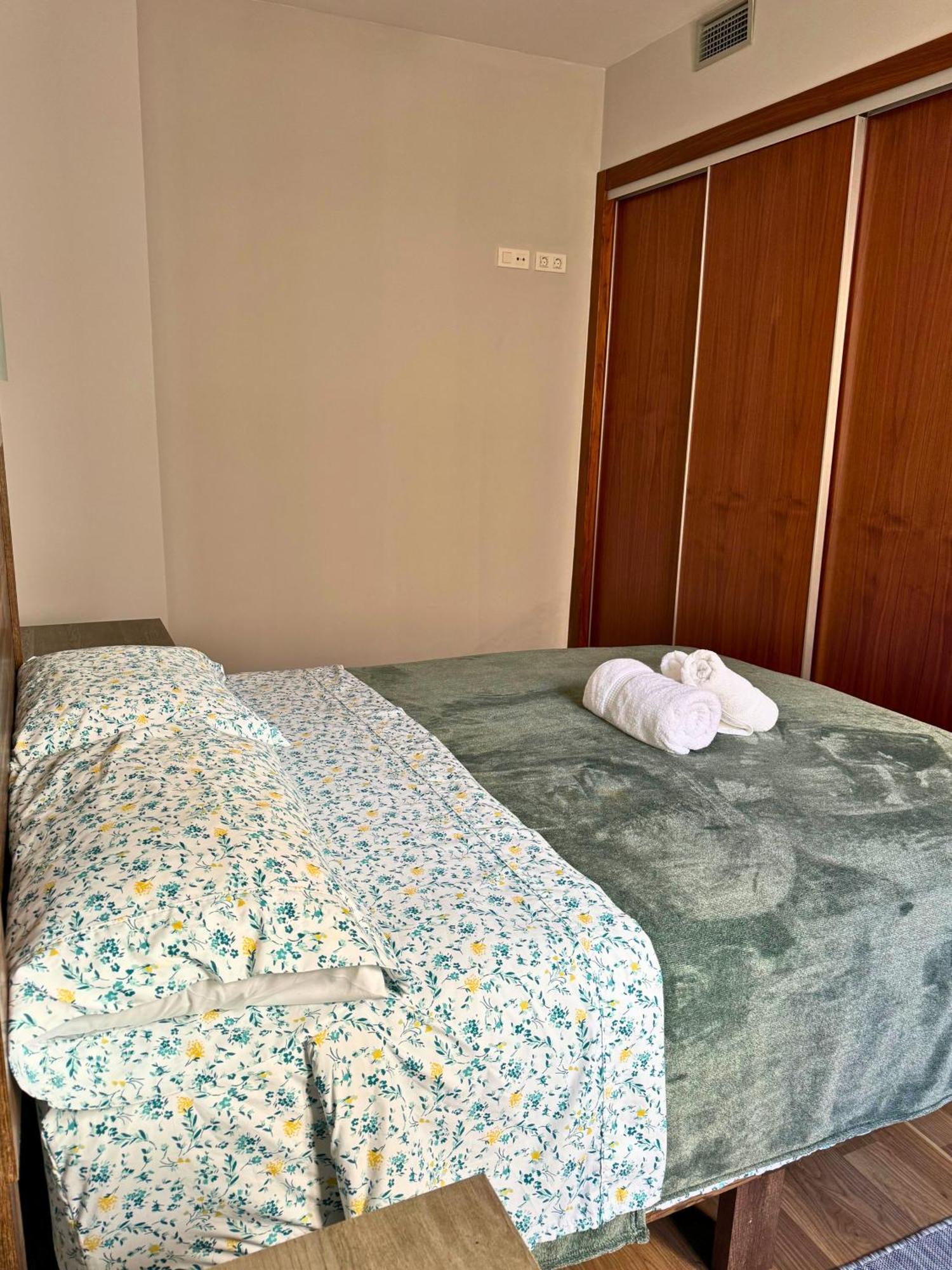 Home4u Apartamento Centro De Granada