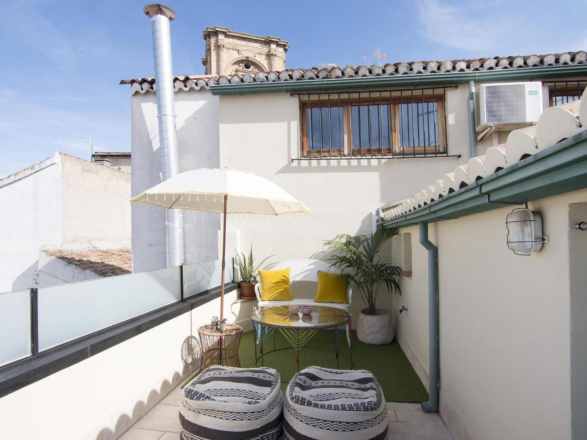 Cathedral Cozy Penthouse Granada