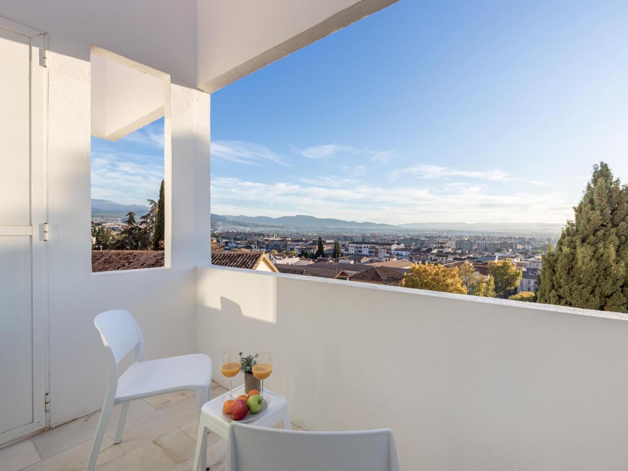 Apartamento My White Wall Realejo