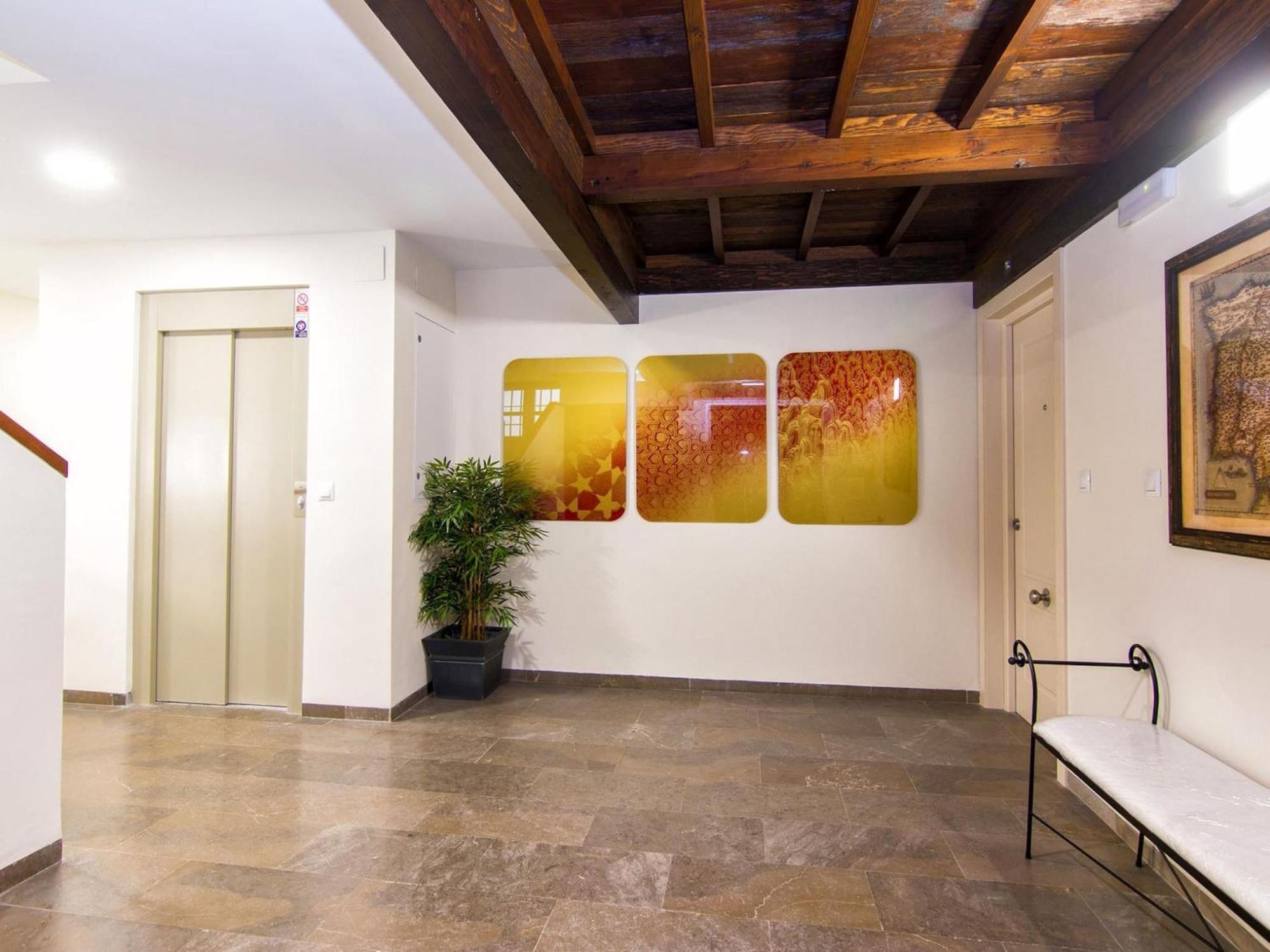 Apartment Chezmoihomes A Piece Of Heaven Over The Alhambra *