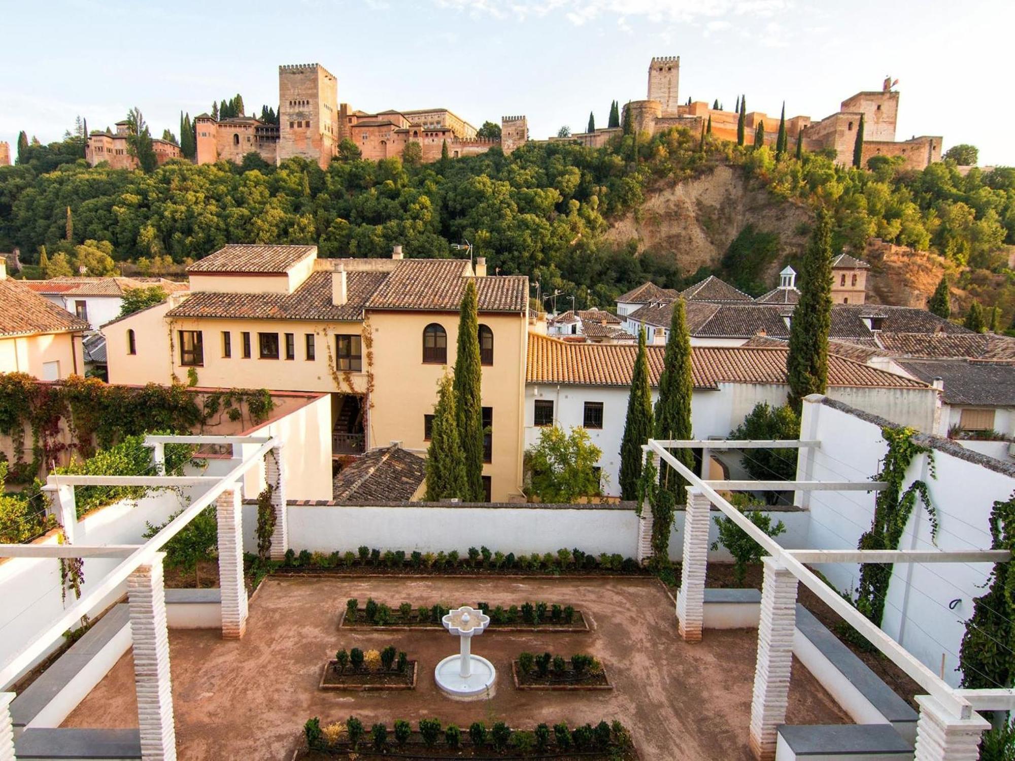 Chezmoihomes A Piece Of Heaven Over The Alhambra