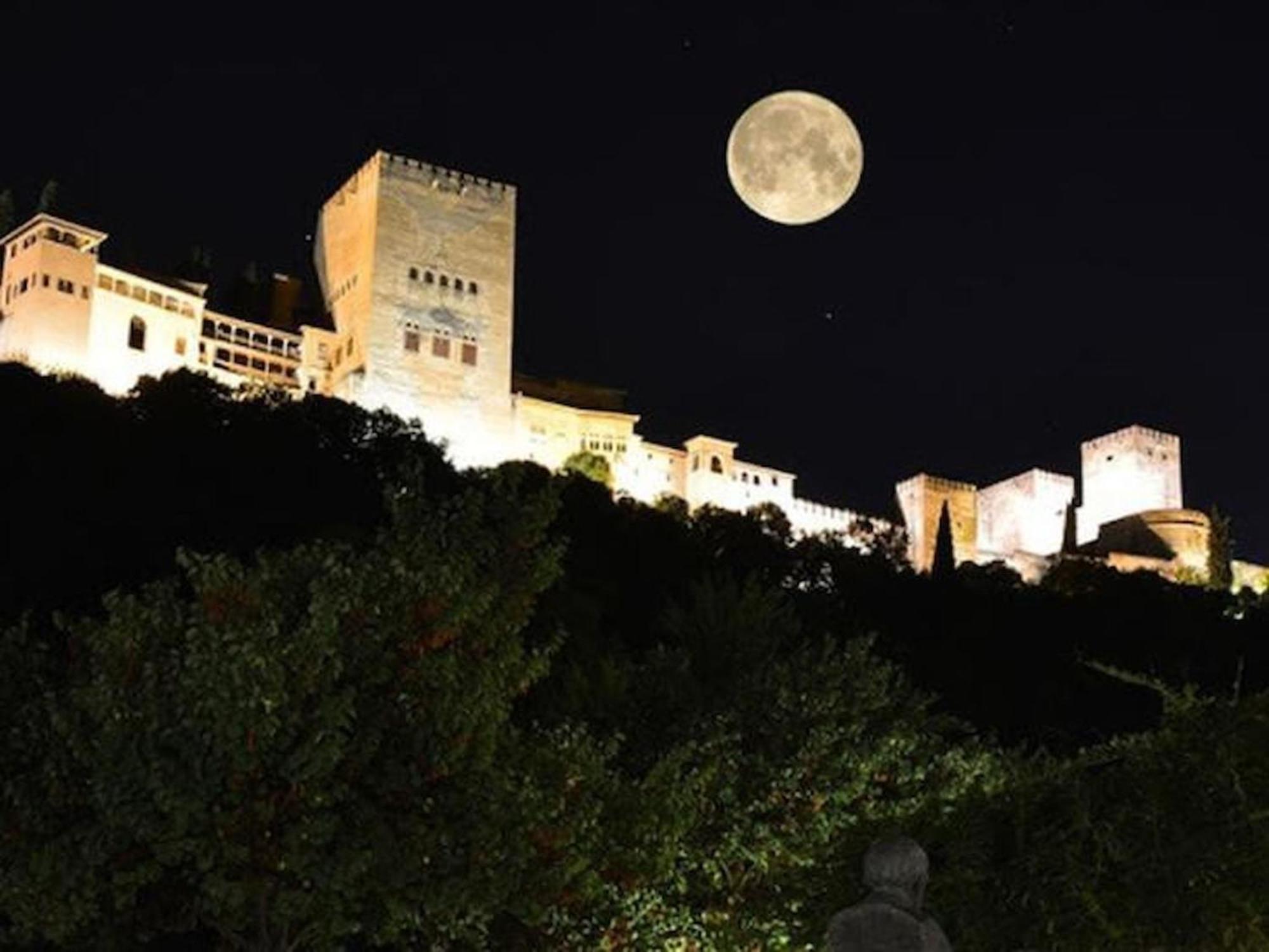 Chezmoihomes Alhambra Penthouse * Granada