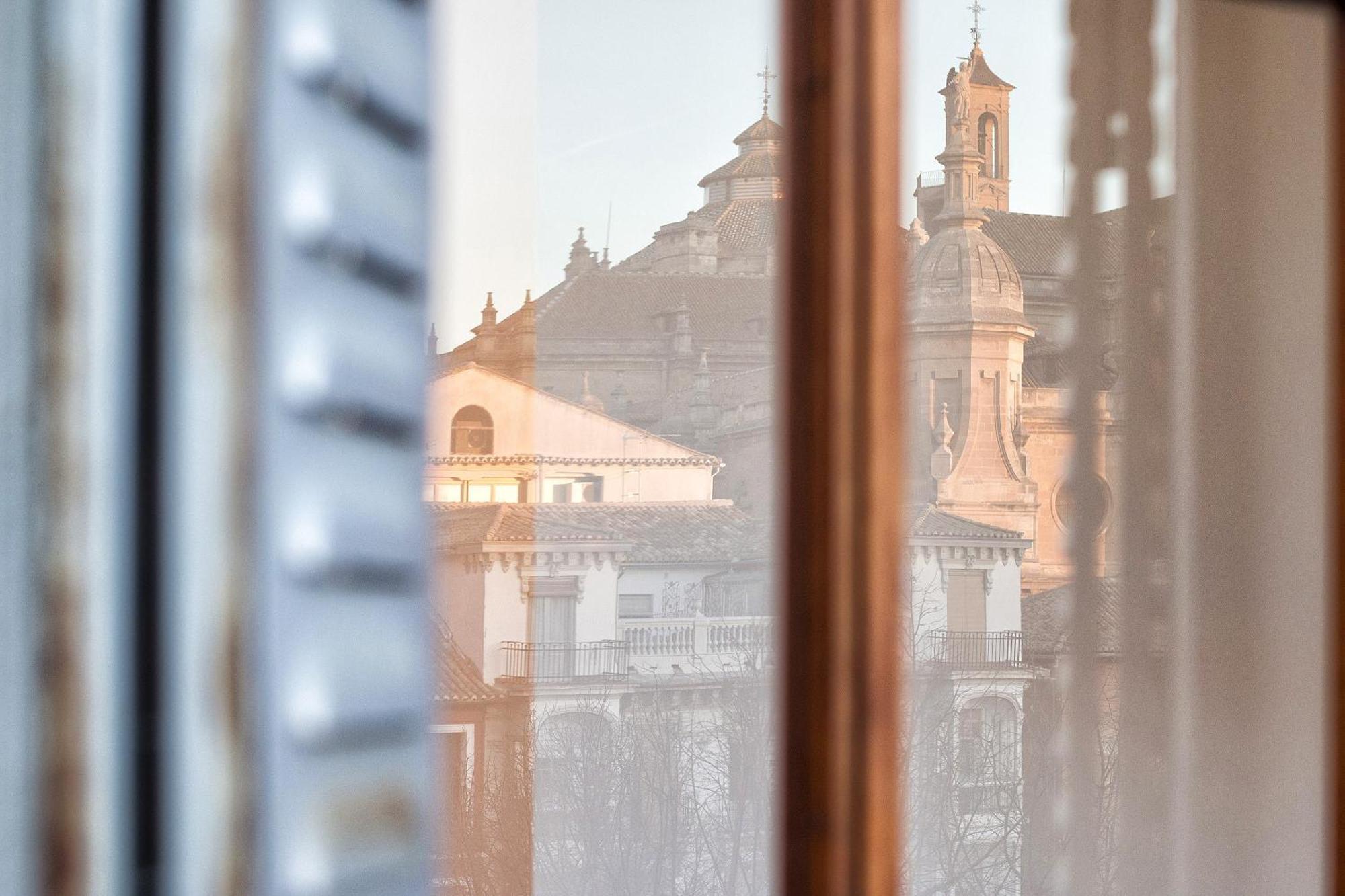Bibrambla Penthouse Over Cathedral Apartment