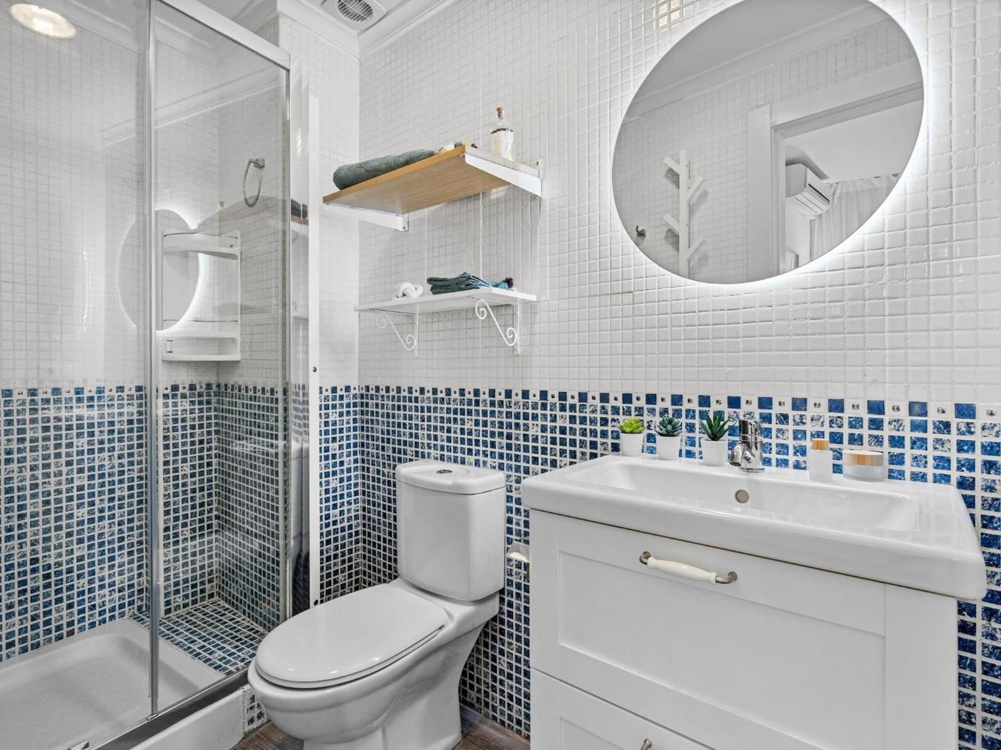 Elegant And Location *