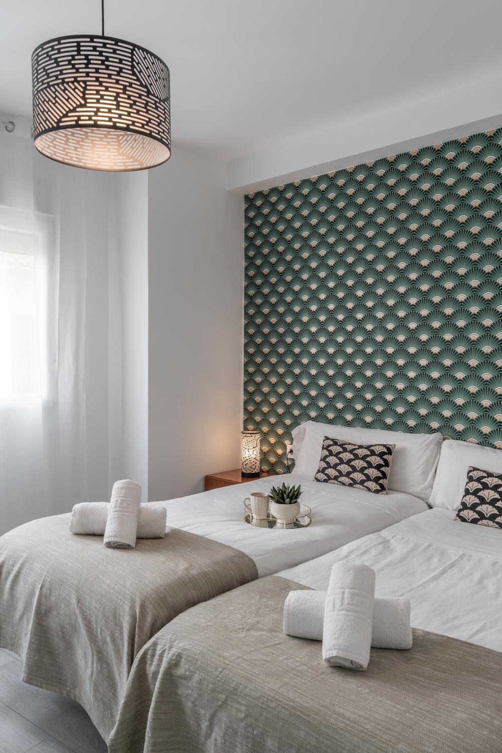 Tuguest Santa Paula Iii
