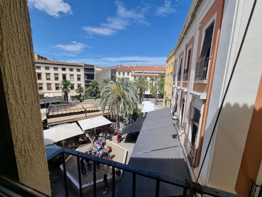 Apartamento Exclusividad A Pie De La Torre De La Catedral Granada