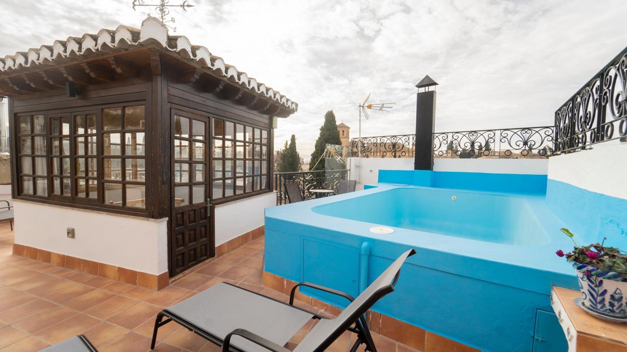 Homestay Carmen San Luis Albaicin, *