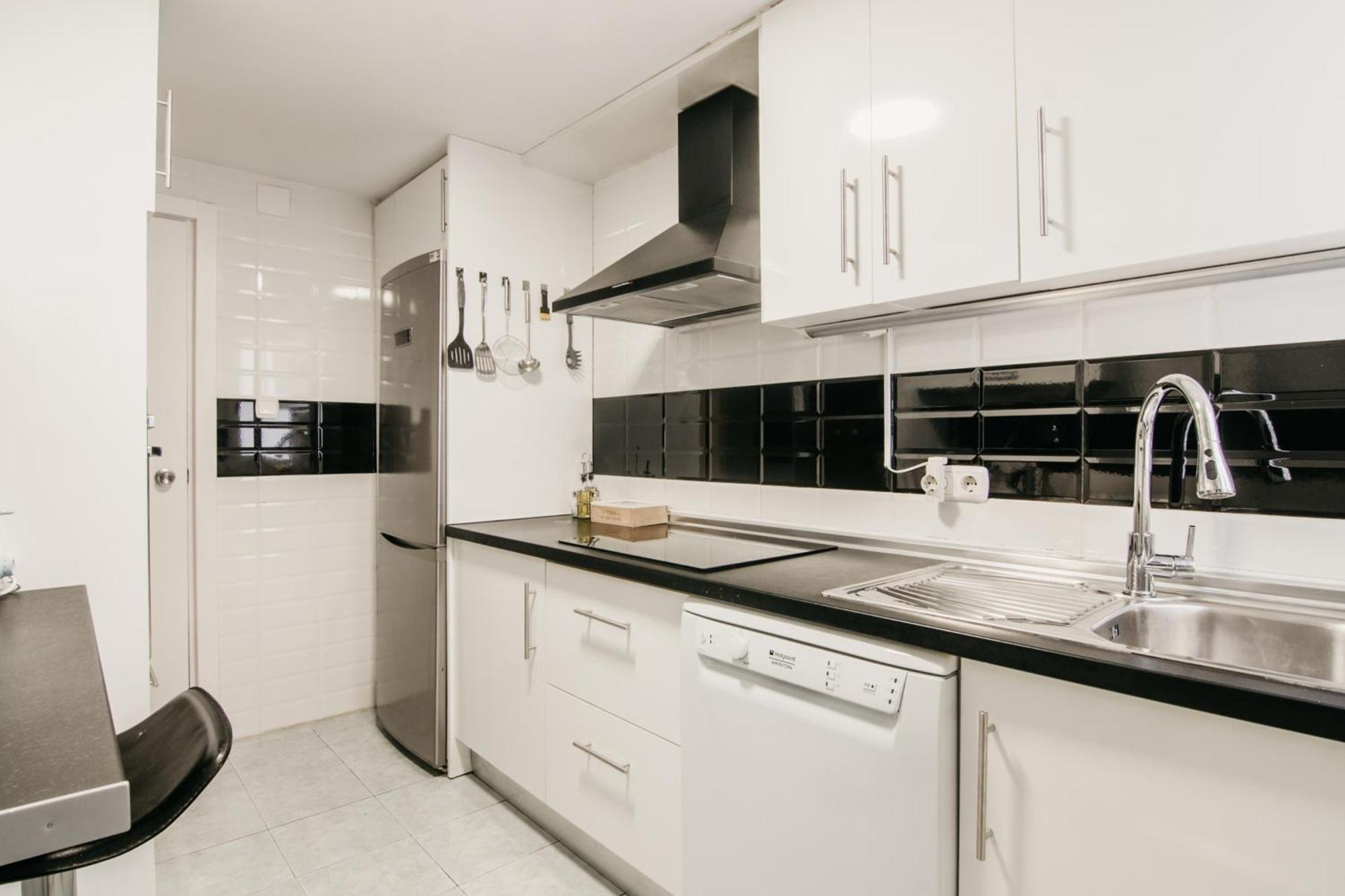 Apartamento Tuguest Maria Luisa - Free Parking Granada