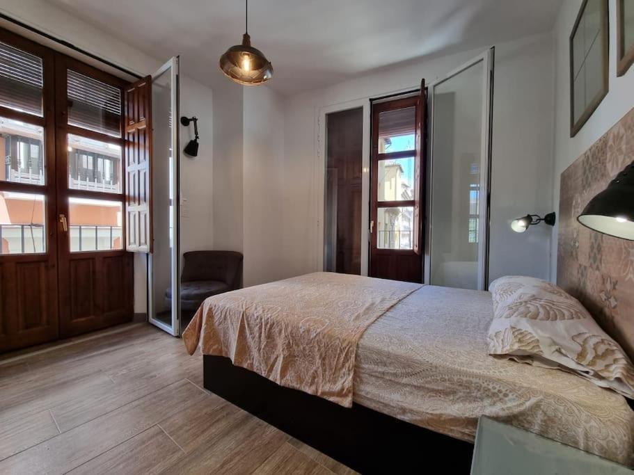 Apartamento Exclusividad A Pie De La Torre De La Catedral *