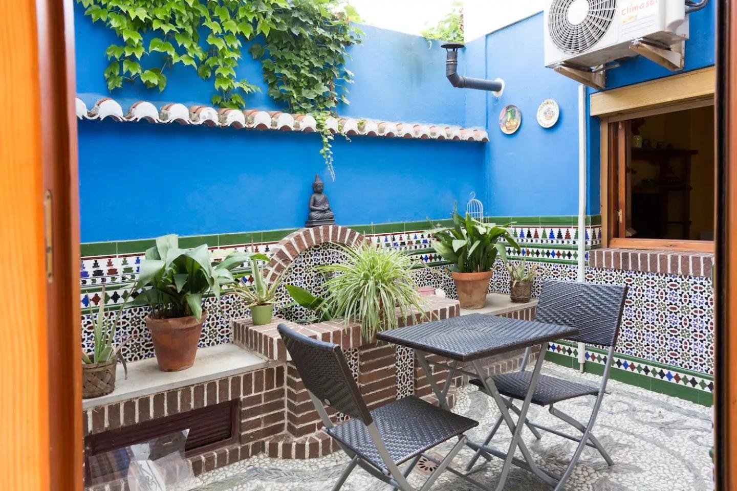 Lola's Winery House, Andalusian Patio *