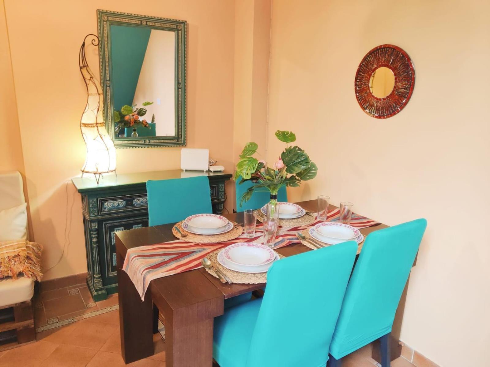 Lola's Winery House, Andalusian Patio *