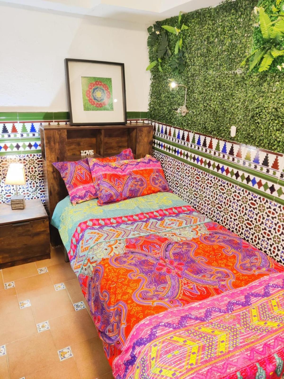 Lola's Winery House, Andalusian Patio *