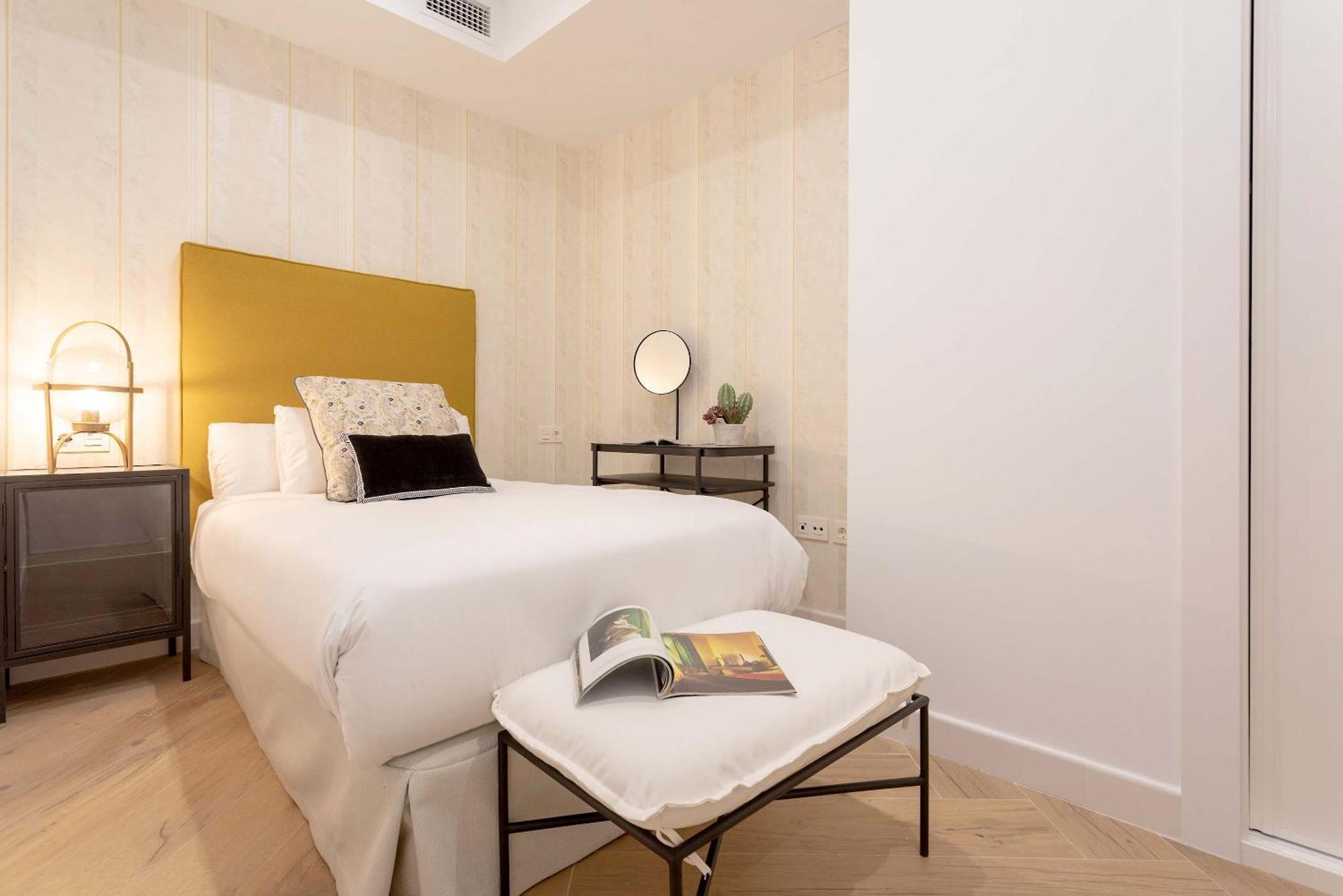 Apartamento Genteel Capiteles *