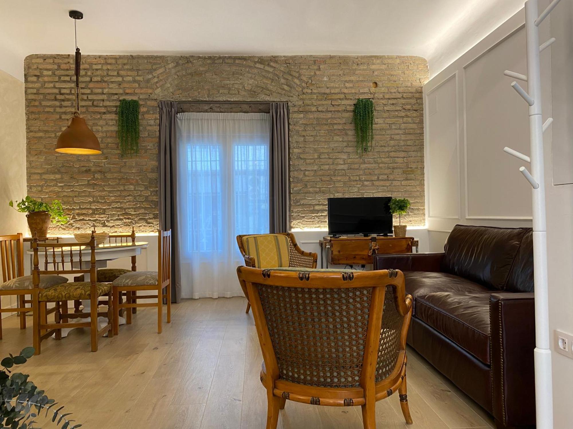 Guni Suites Ronda Granada