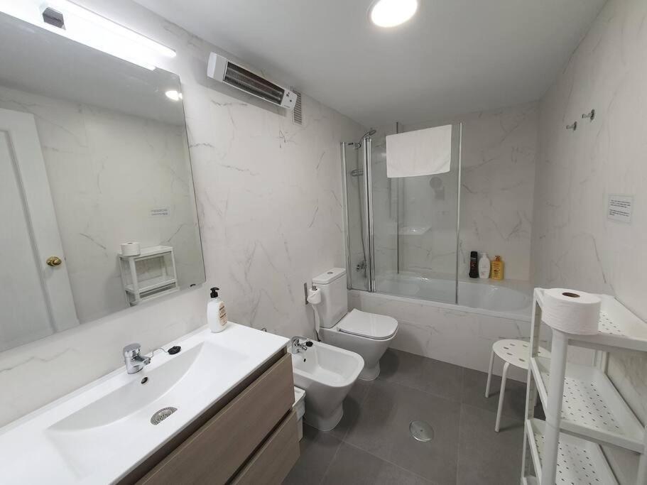 Acogedor Y Centrico Con Parking Apartamento Granada