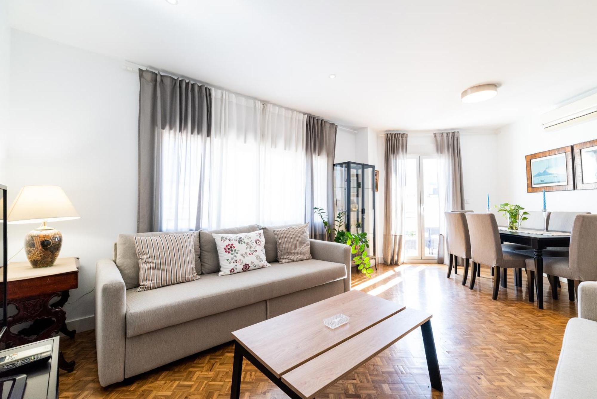 Apartamento Neptuno Atico, Con Terraza *