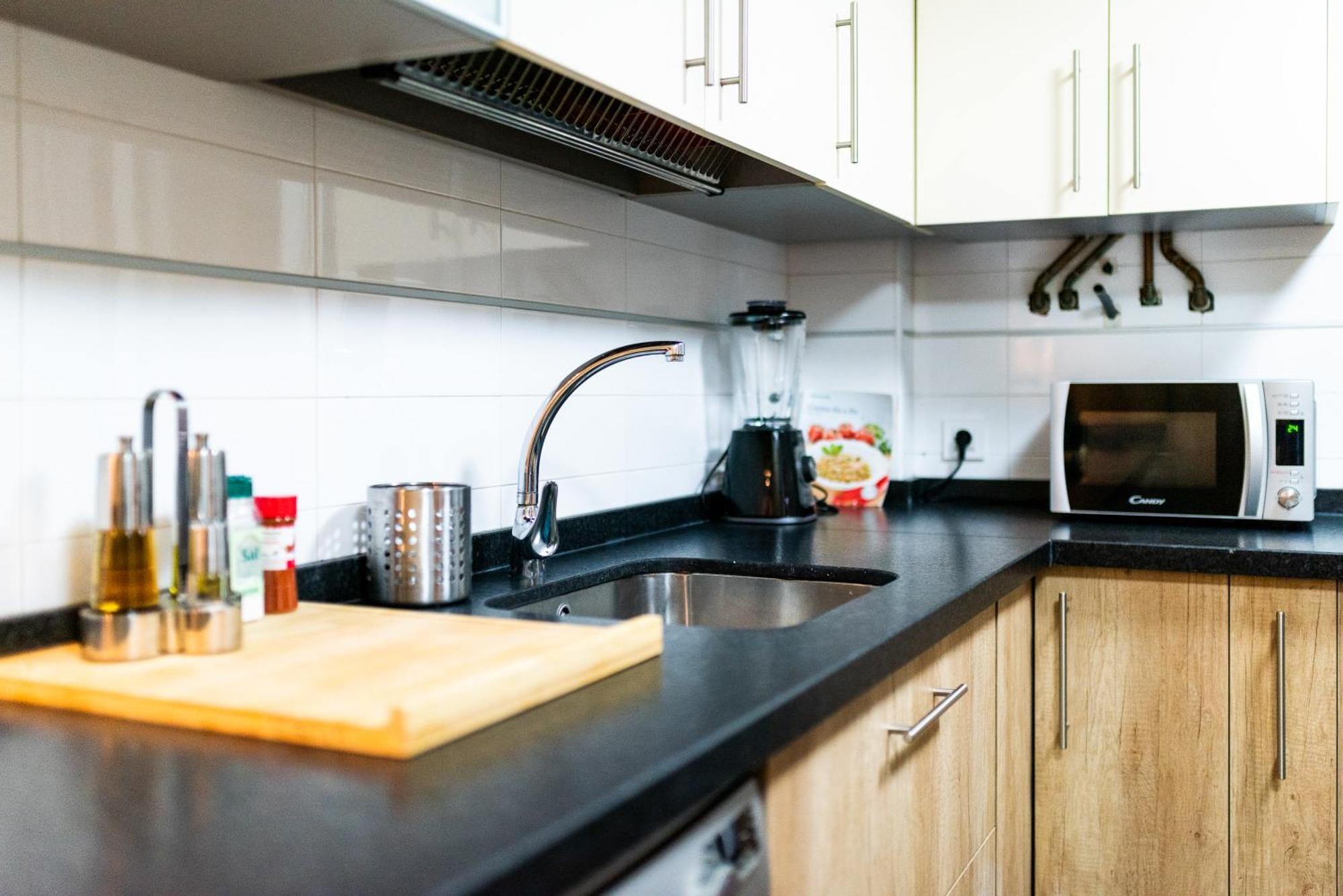 Apartamento El Generalife Cerca Centro Y Sierra Nevada Con Piscina Y Barbacoa Y Parking Gratis *