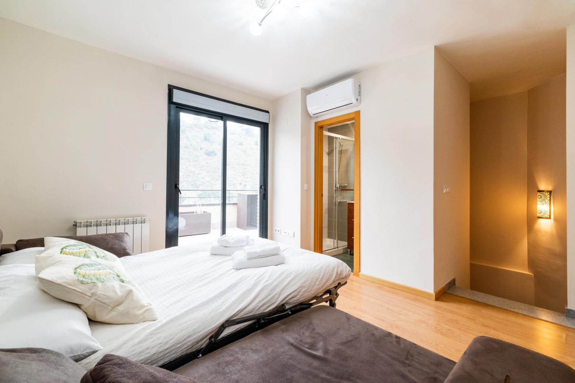 Apartamento El Generalife Cerca Centro Y Sierra Nevada Con Piscina Y Barbacoa Y Parking Gratis *