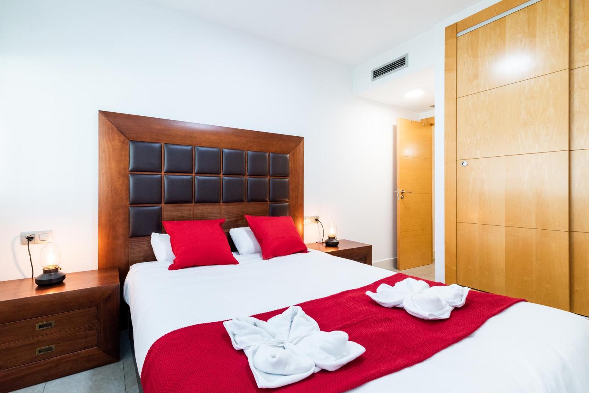 Tuguest Avenida De La Investigacion - Free Parking Apartment *