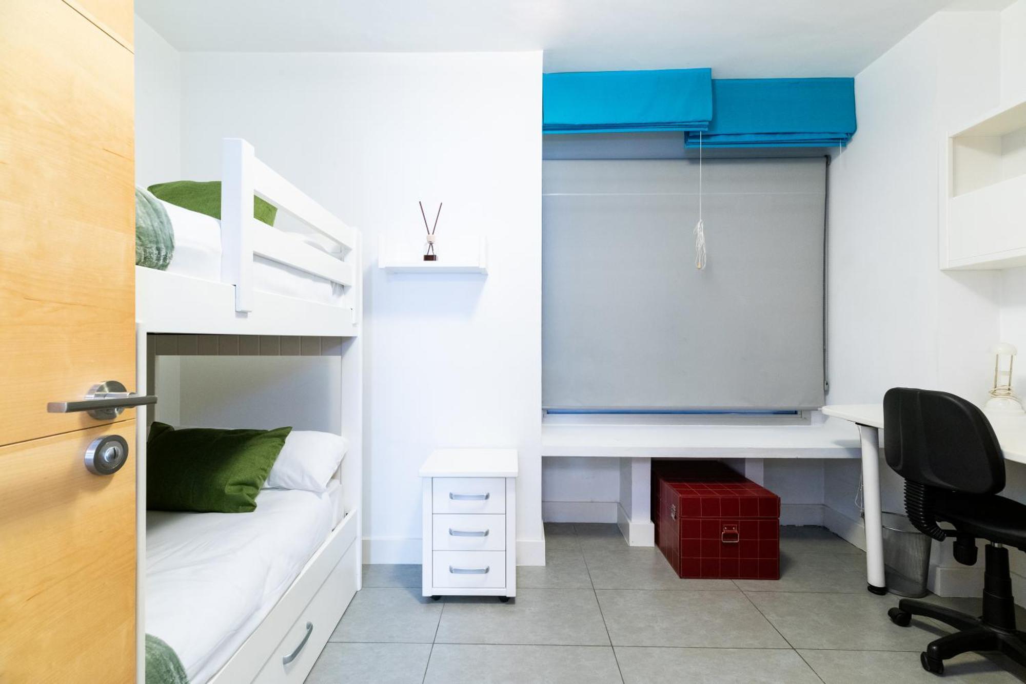 Apartment Tuguest Avenida De La Investigacion - Free Parking Granada