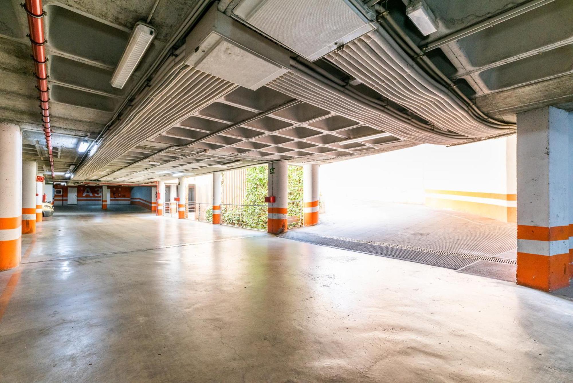 Tuguest Avenida De La Investigacion - Free Parking