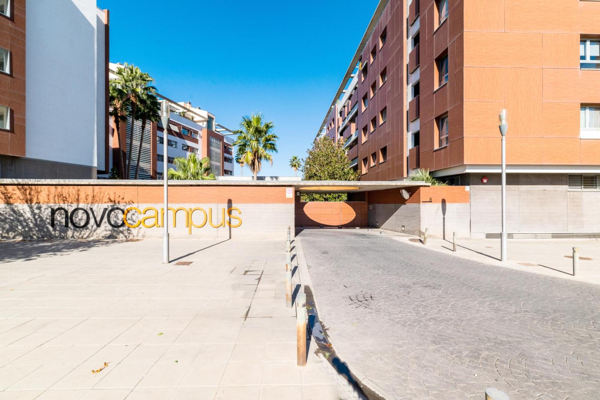 Tuguest Avenida De La Investigacion - Free Parking Apartment Granada