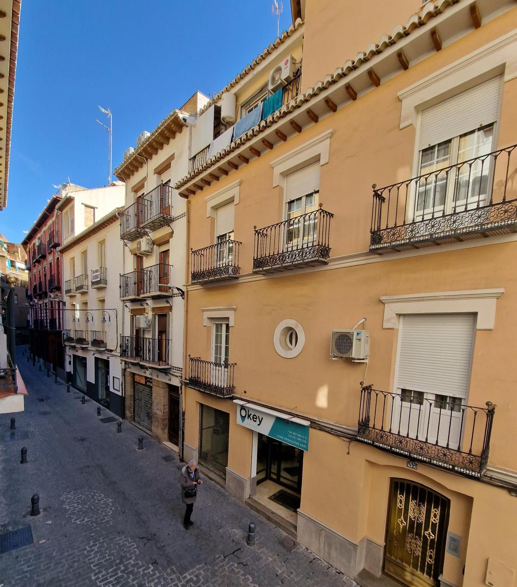 Frailes * Granada