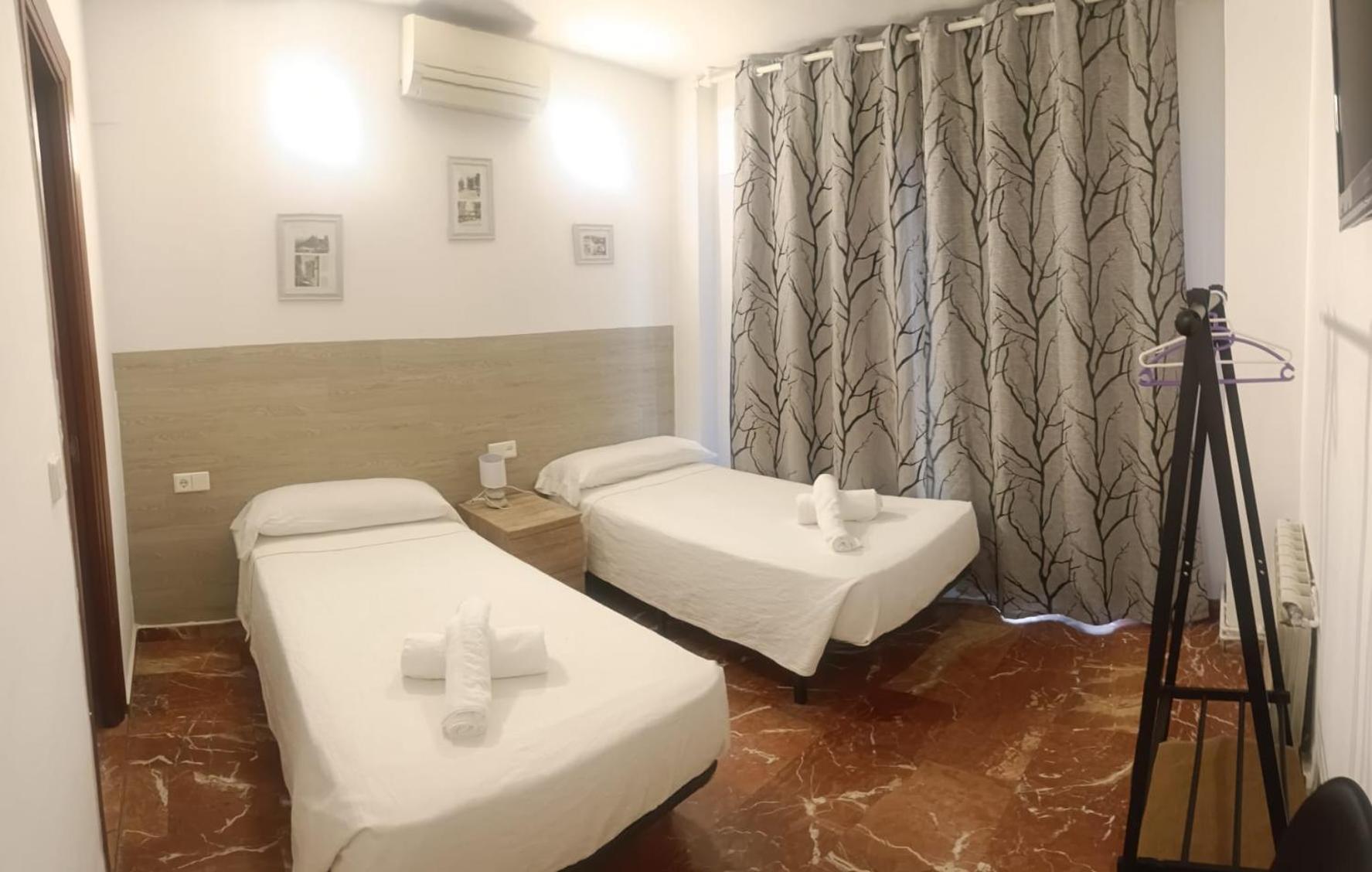 Nevot Guest house Granada