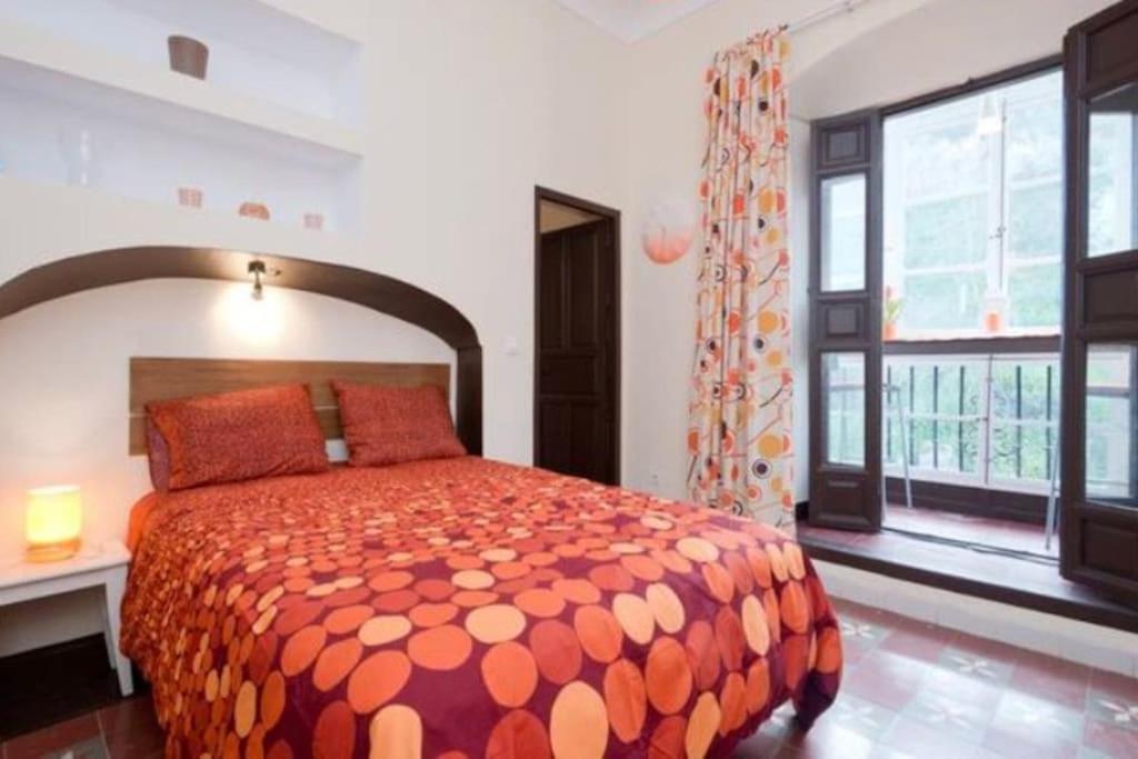 Apartamento Alhambra Enamora 2. Paseo De Tristes Views 1-b *