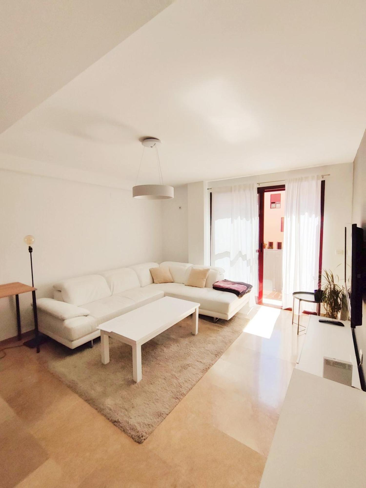 Apartamento, Piscina Y Parking Tico Medina Apartment *