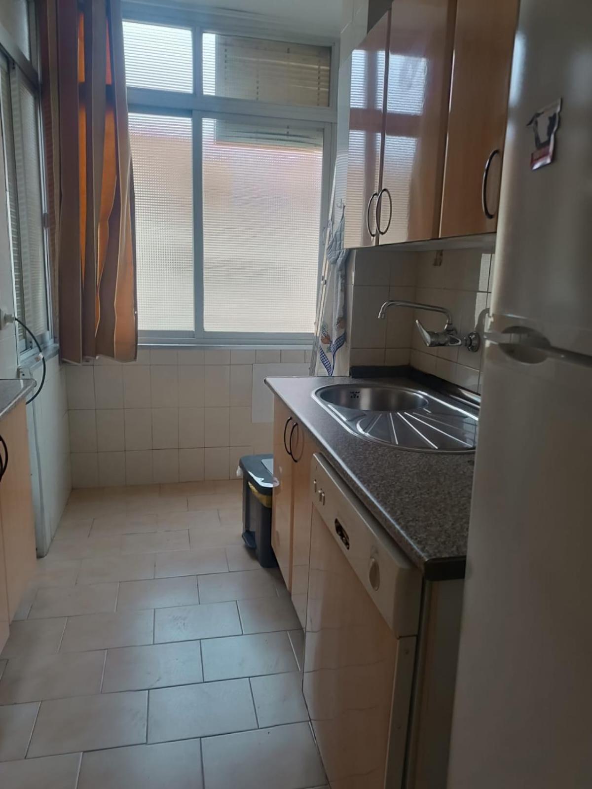 Apartamento Piso Alquiler Laureles Granada