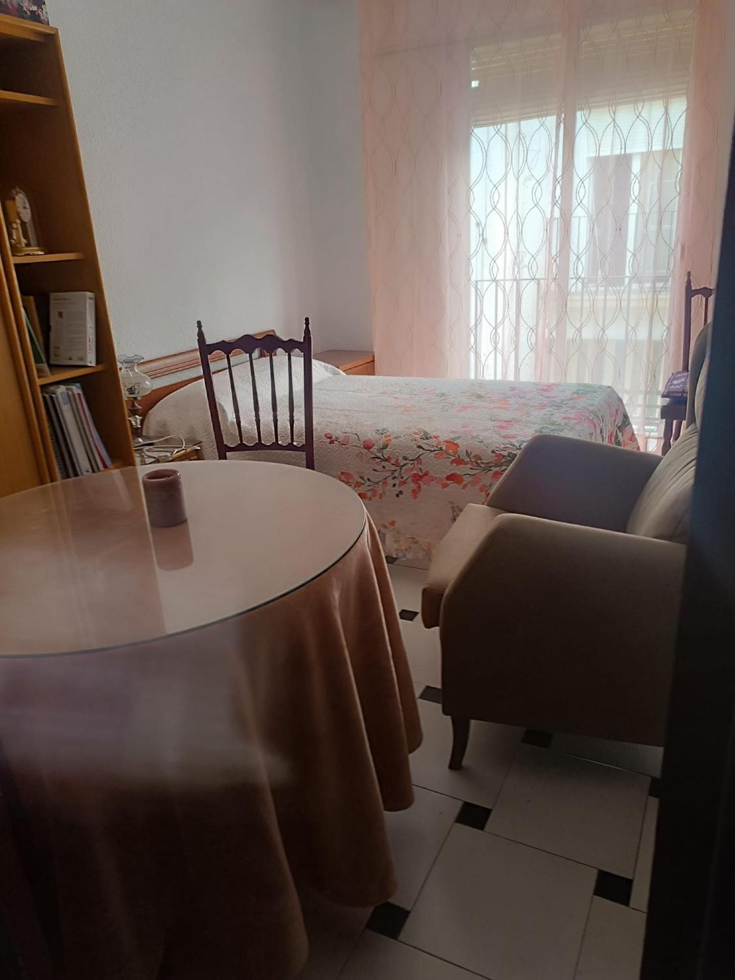 Piso Alquiler Laureles * Granada