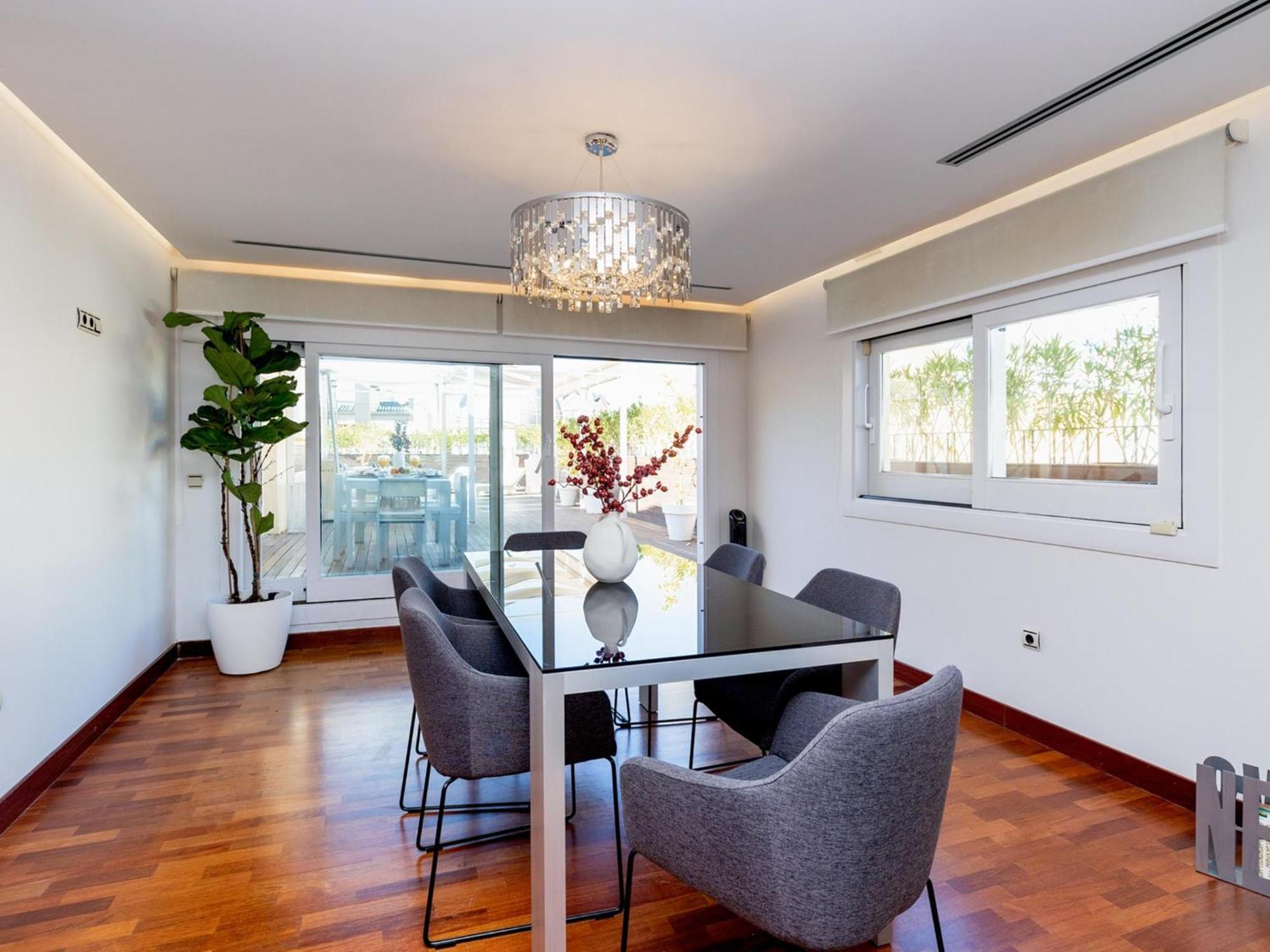 Ganivet Luxury Penthouse *